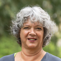 Ina 25